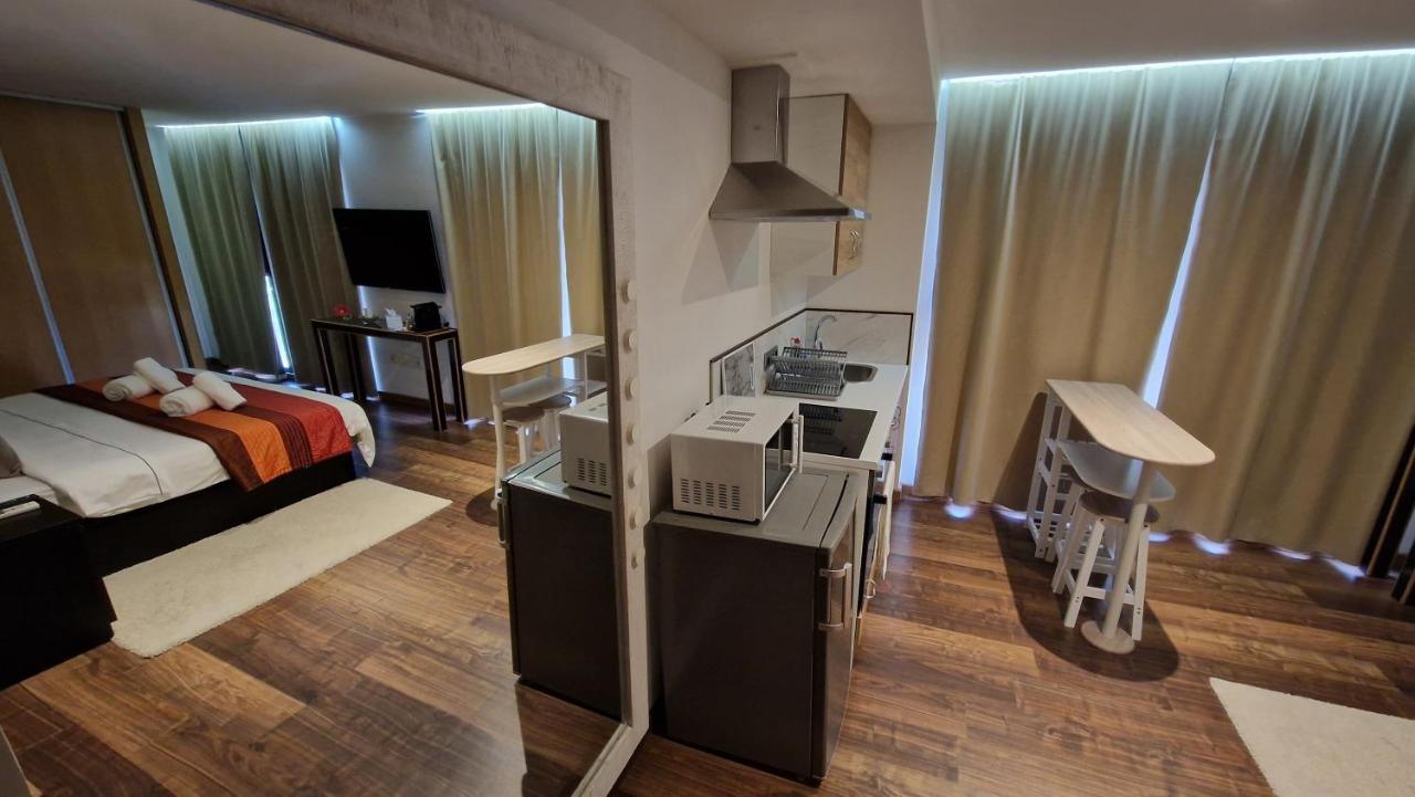 Apartamento Los Pedregales Alhaurín el Grande Exterior photo