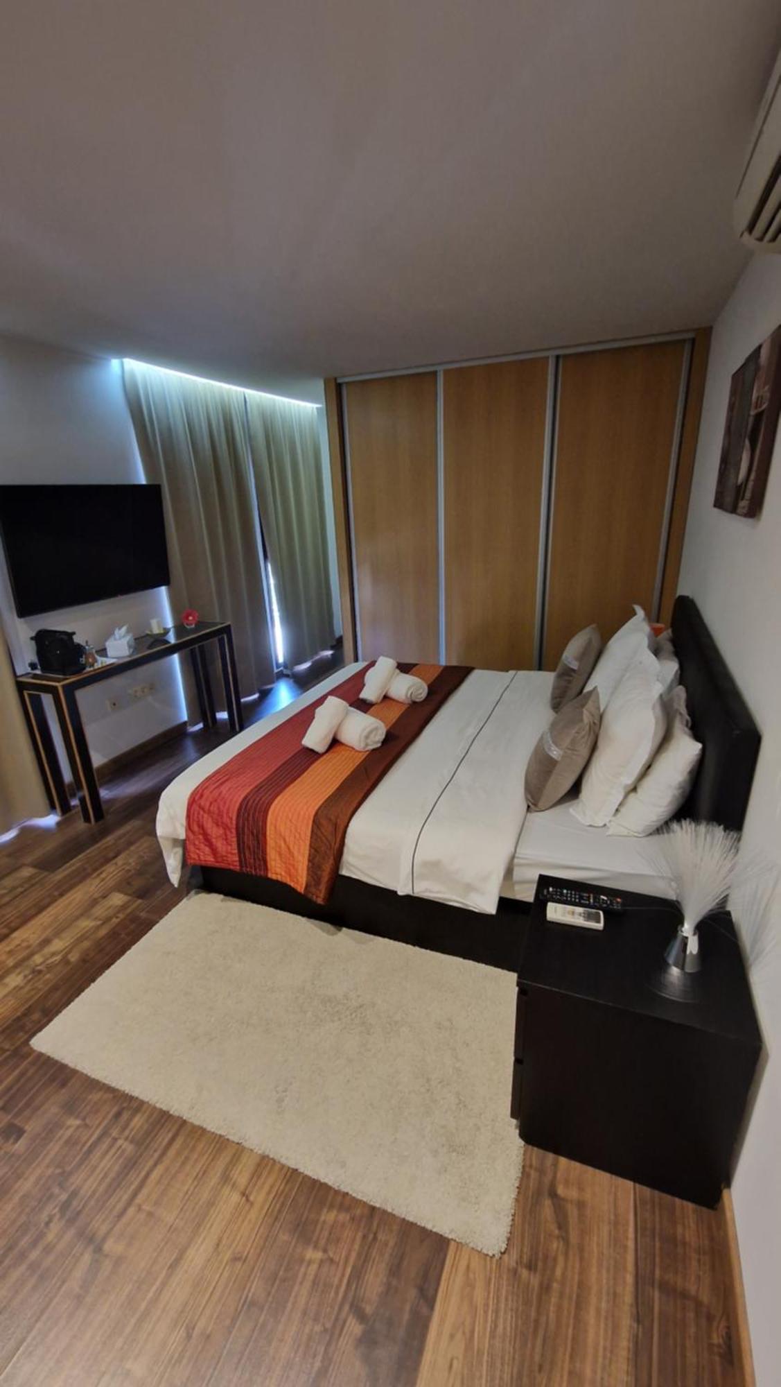 Apartamento Los Pedregales Alhaurín el Grande Exterior photo
